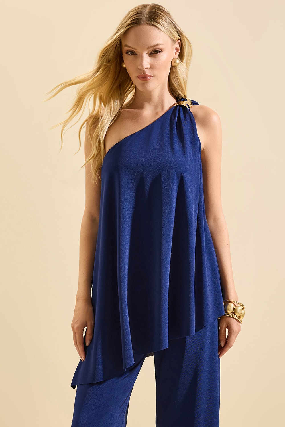 Blusa assimetrica gres Marinho