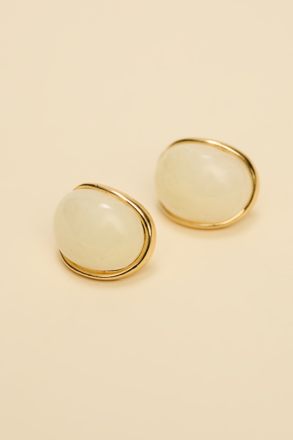 Brinco eloise Creme