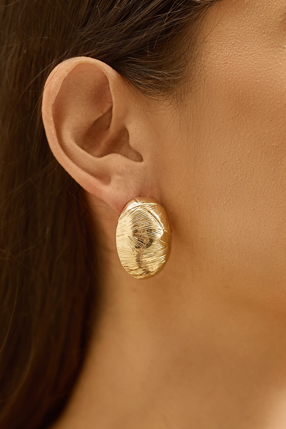 Brinco kiara Dourado