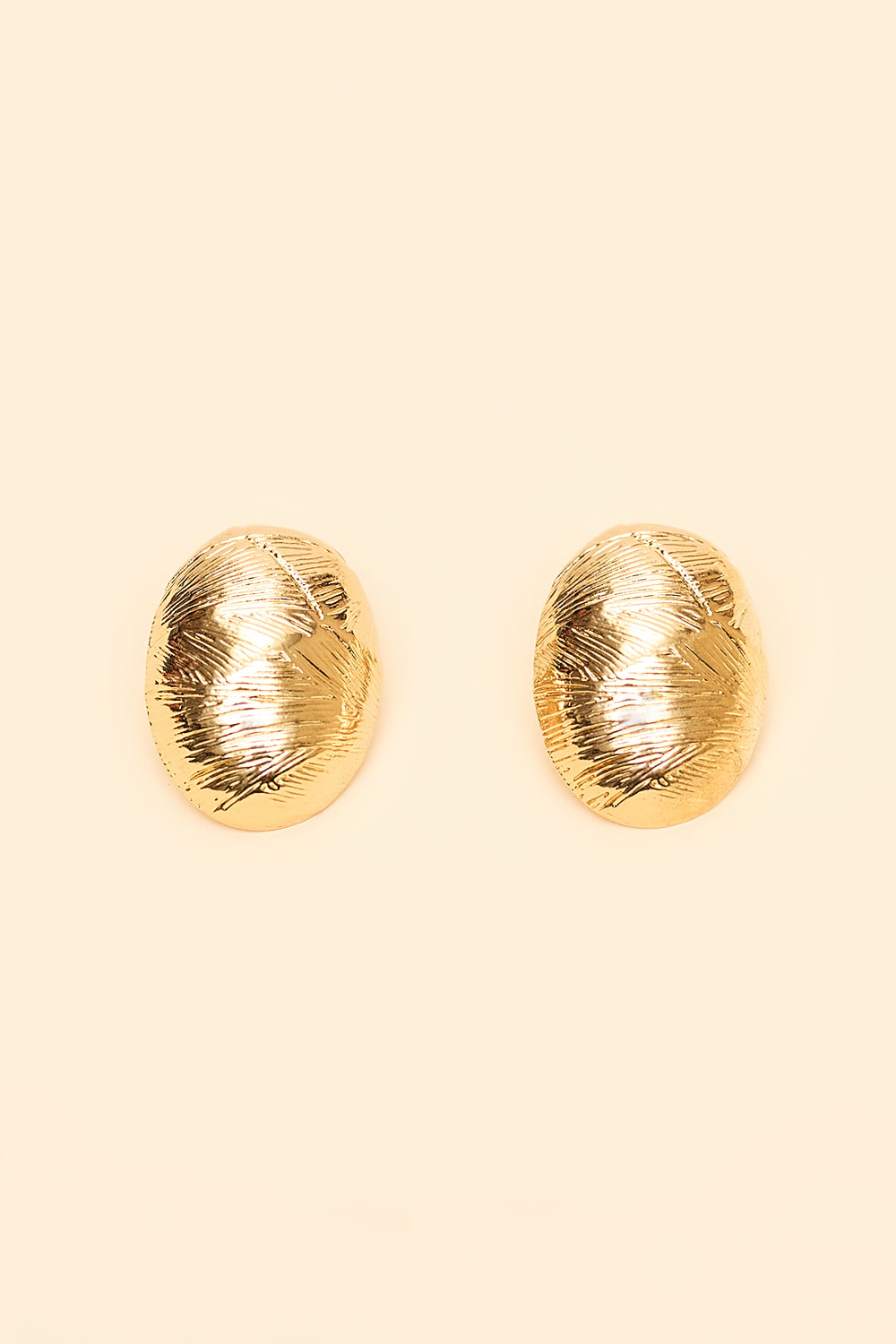 Brinco kiara Dourado