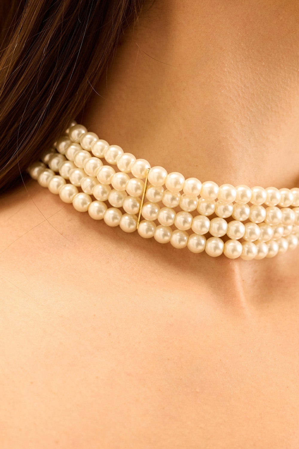 Chocker aine Perola