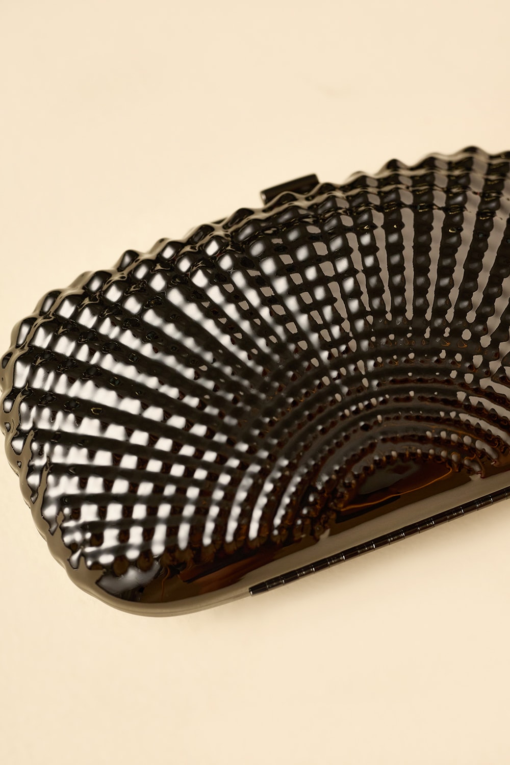 Clutch fer Preto