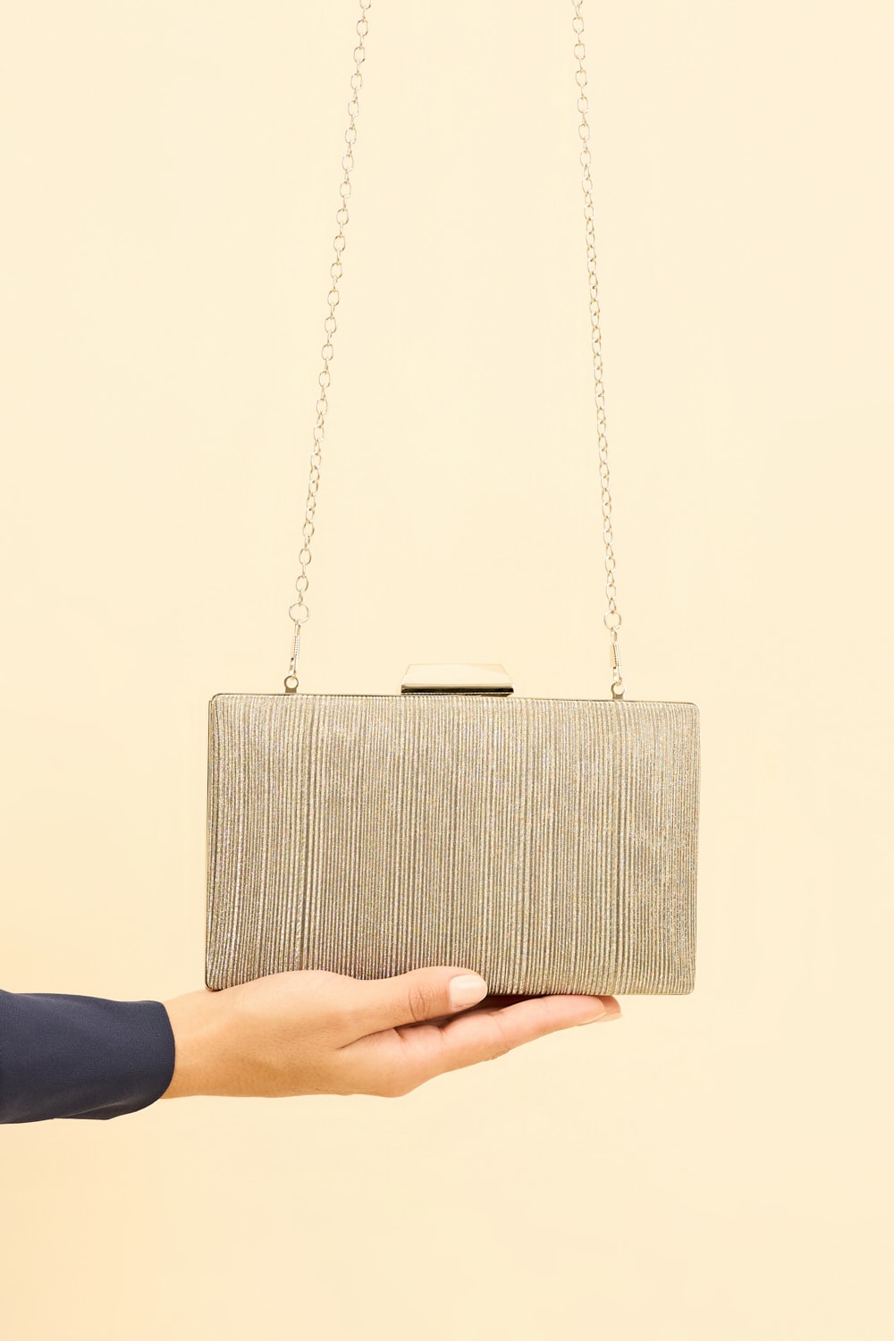 Clutch sara Prata