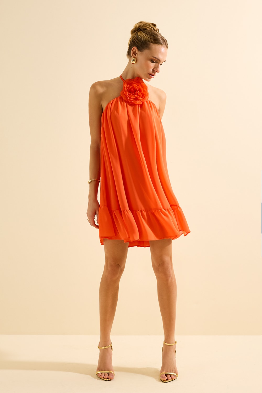 Vestido curto flora Laranja