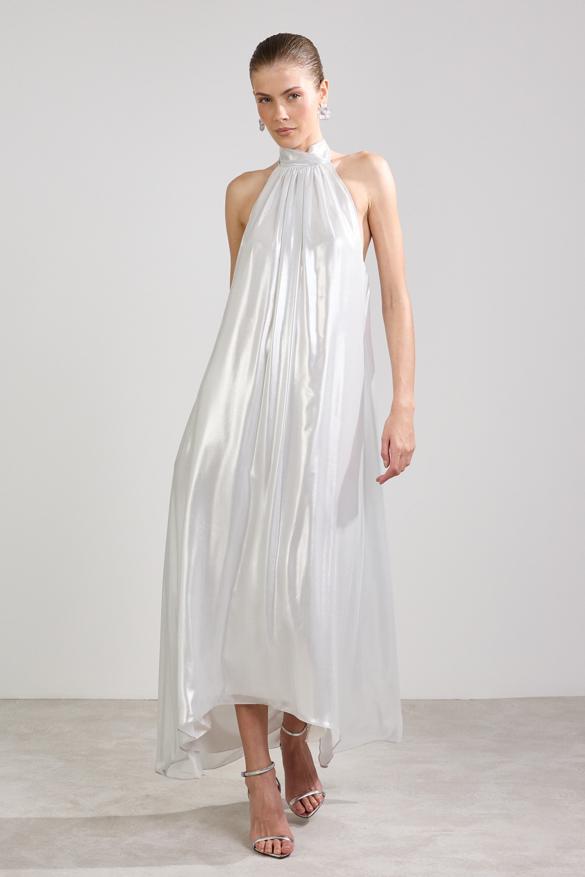 Vestido grance Prata