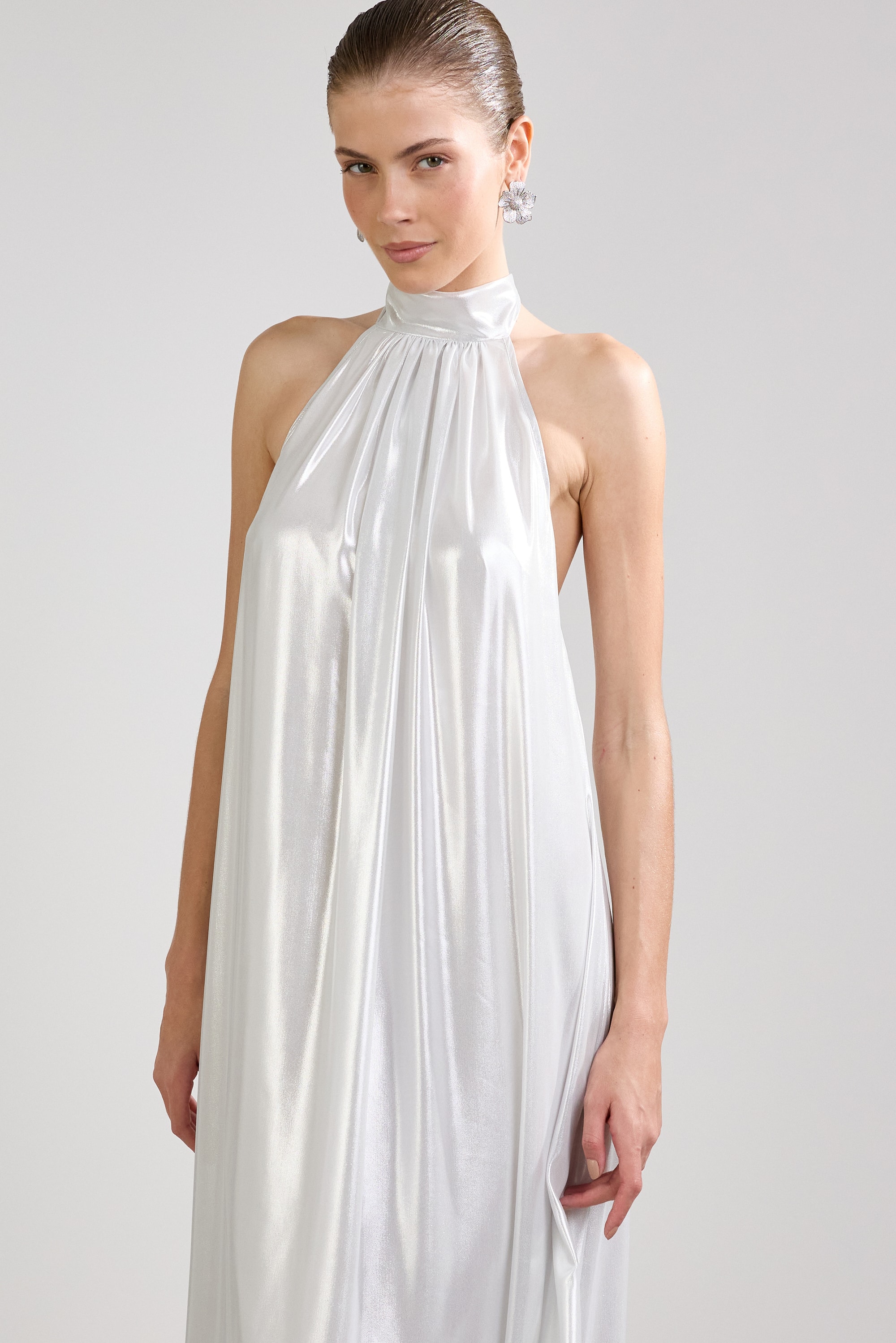 Vestido grance Prata