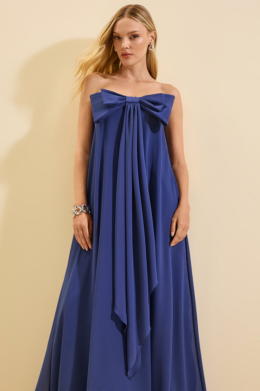Vestido longo encanto laço Marinho