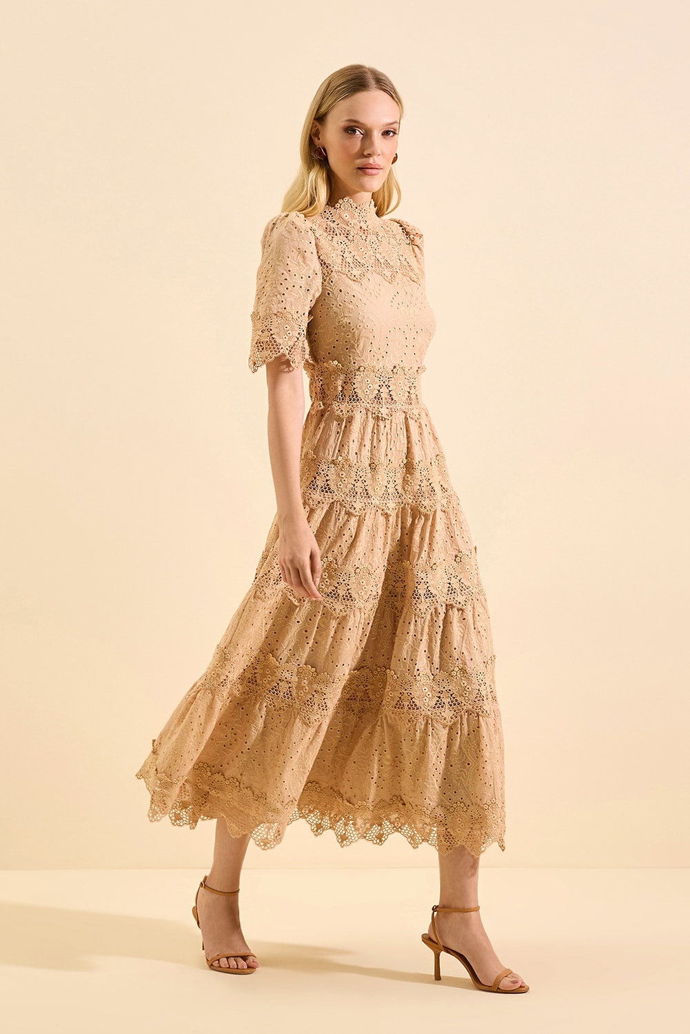 Vestido midi melanie Bege