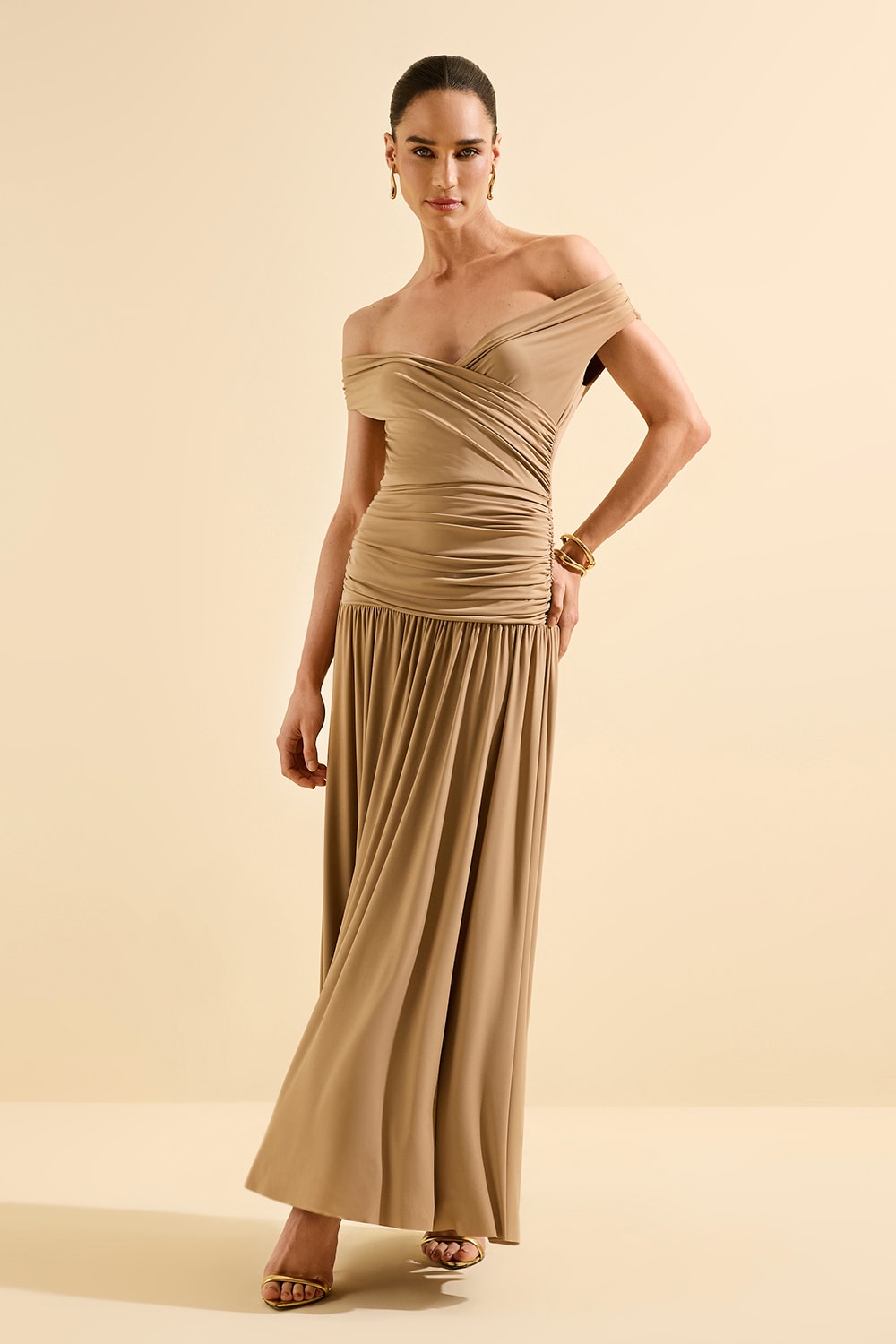 Vestido midi velure Areia